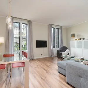 Apartment Sibsbcn Coliseum - Cozy And, Barcelona
